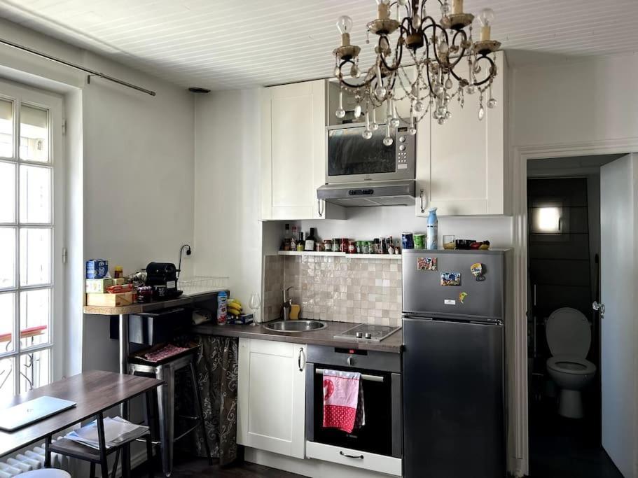 Le Nid Douillet En Plein Centre Levallois-Perret Exterior foto
