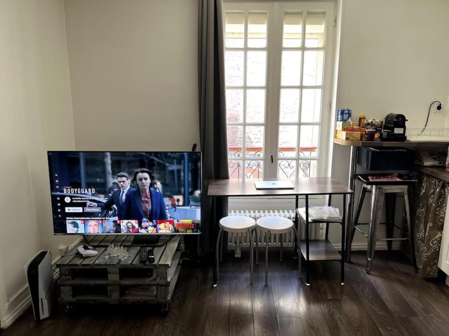 Le Nid Douillet En Plein Centre Levallois-Perret Exterior foto